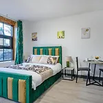 78f3 - Cosy & Welcoming